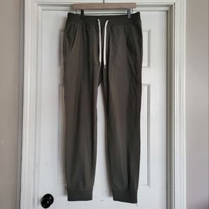 Vuori The Rise. The Shine. Joggers Large